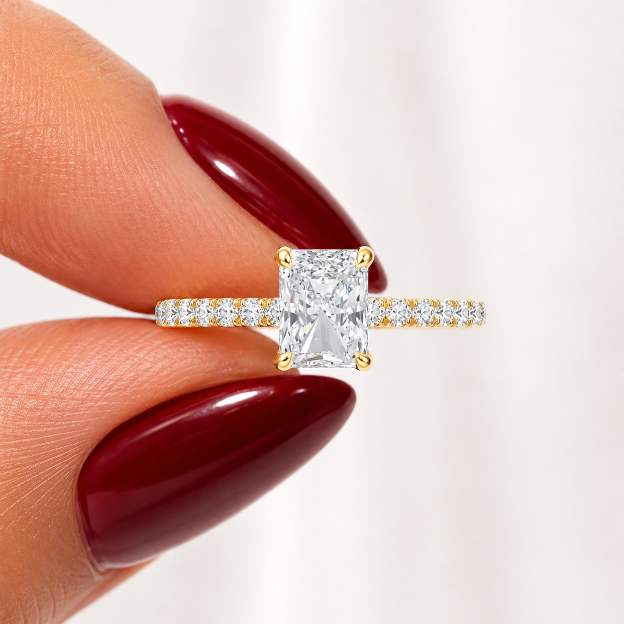 Radiant Hidden Halo with Diamond Band