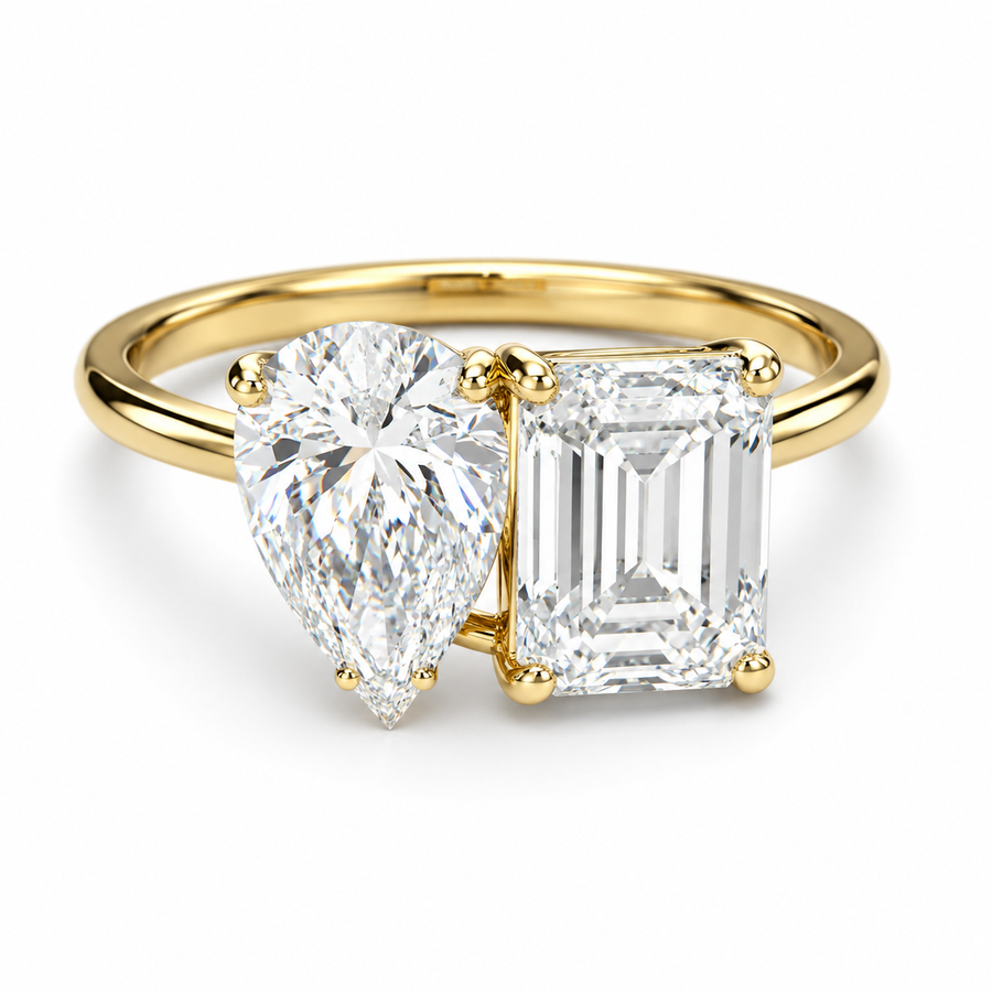 Classic Emerald and Pear Moi et Toi