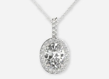 Izar Oval Lab Diamond Halo Pendant
